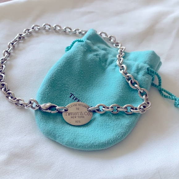 Jewelry - Tiffany & CO. Return to Tiffany Oval Tag Choker